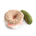 貝果 + 醃黃瓜